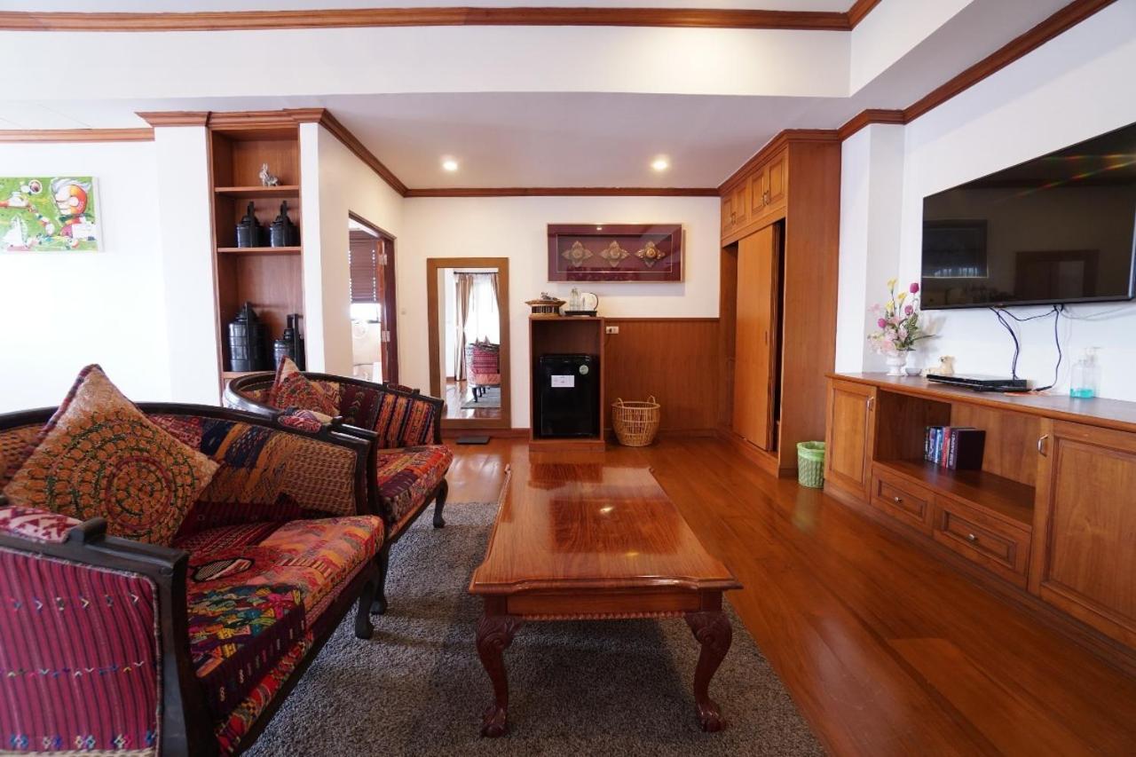 Baan Huenphen Hotel 3*
